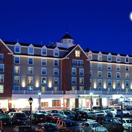 Salem Waterfront Hotel & Suites Exterior foto